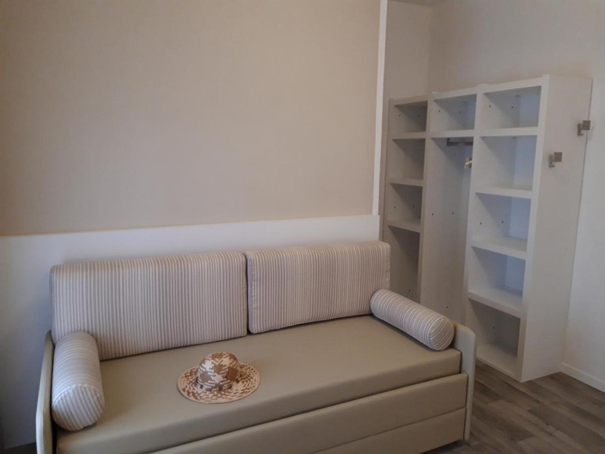 Hotel Trevi Лидо ди Йезоло Екстериор снимка